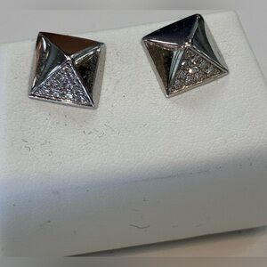 14k Solid White Gold Pavé Pyramid Stud Earrings Holiday Gift!
